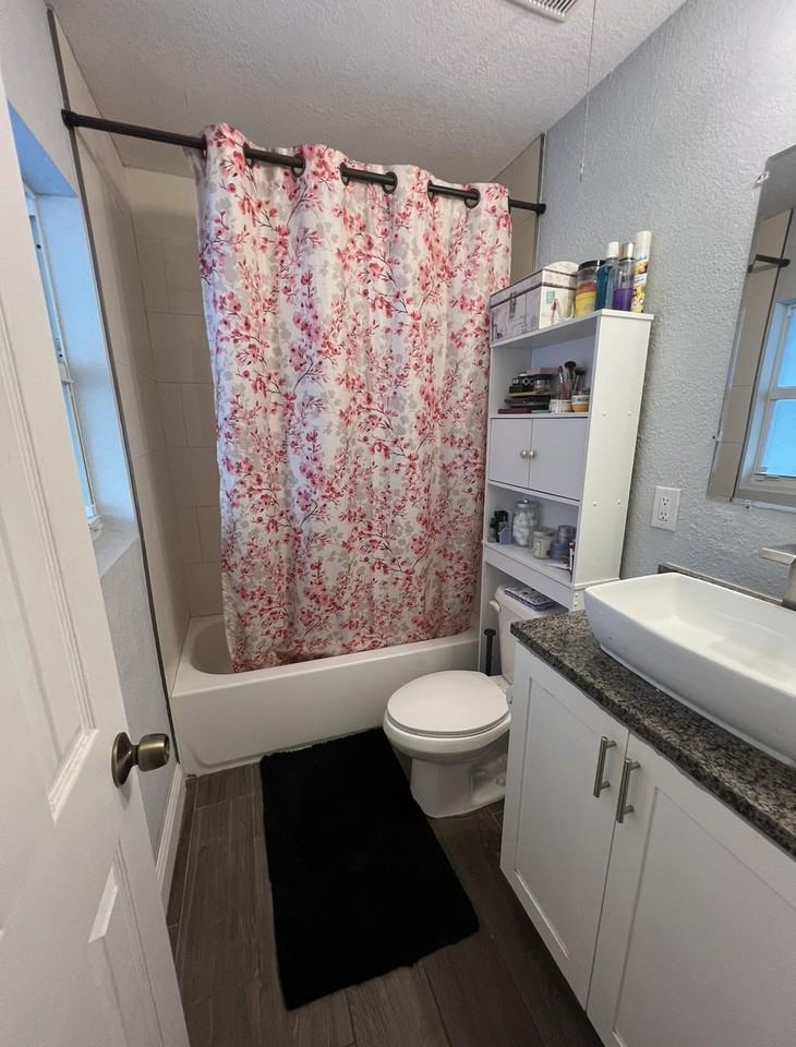 303 North Marie Avenue #NA - Photo 7 of 10