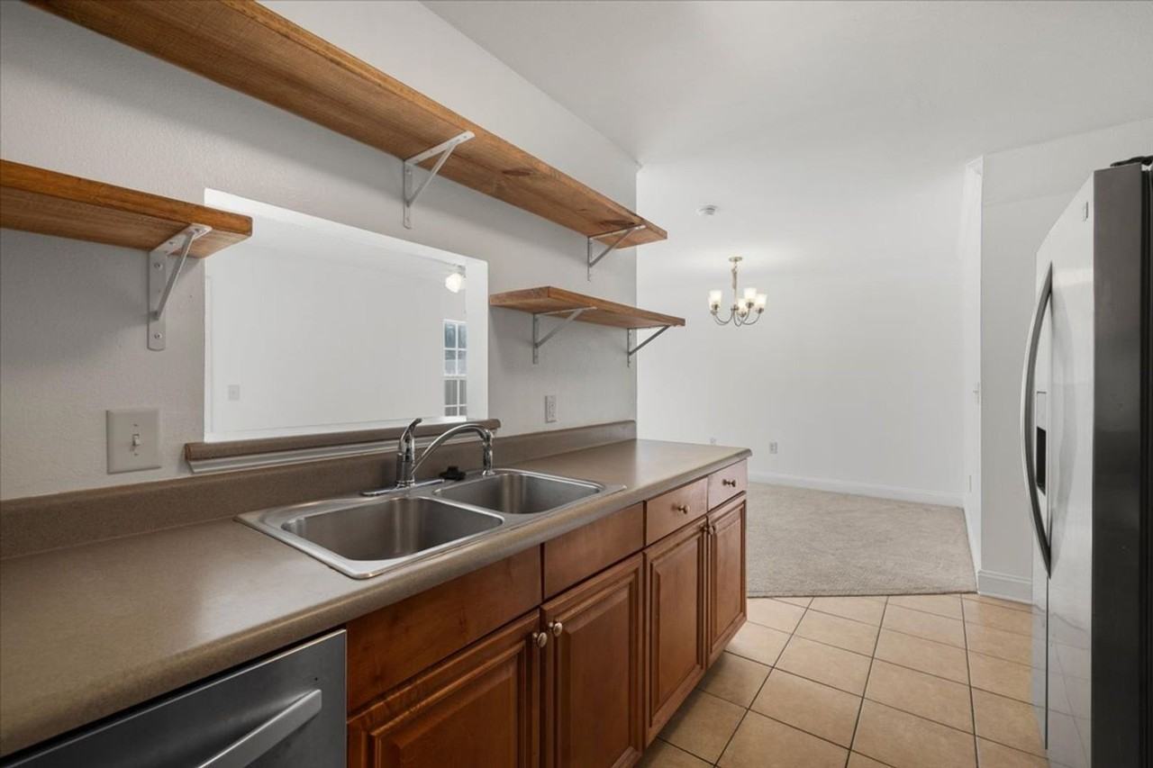 606 Wingspan Way - Photo 7 of 25
