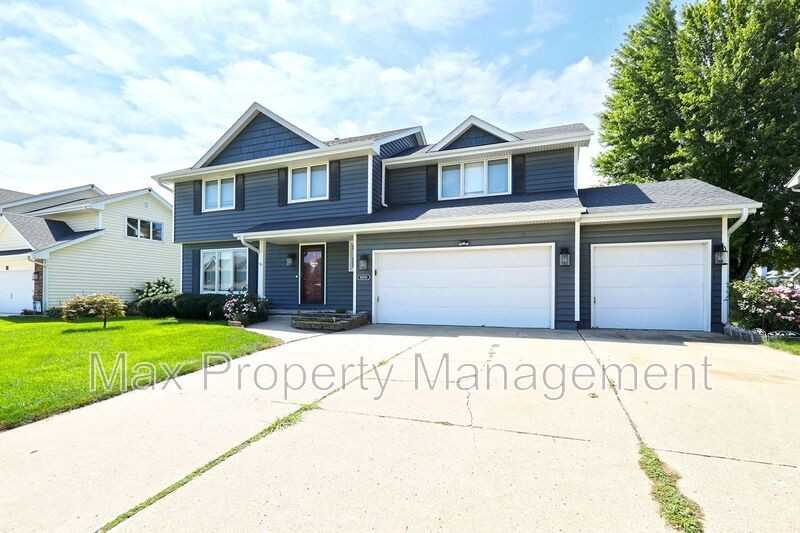 8200 Northview Dr - Photo 2 of 38