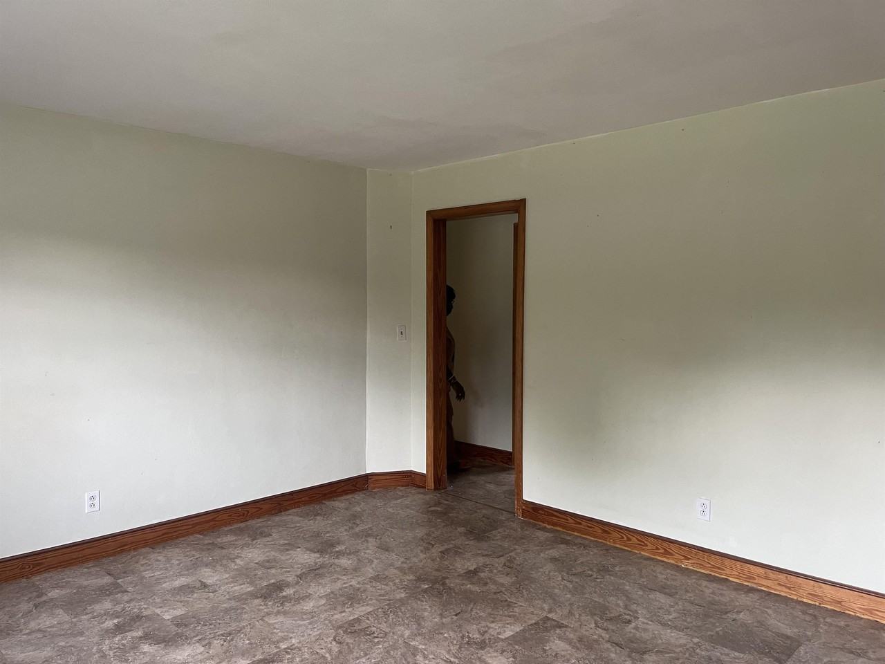 801 Blue Ridge Avenue - Photo 2 of 14