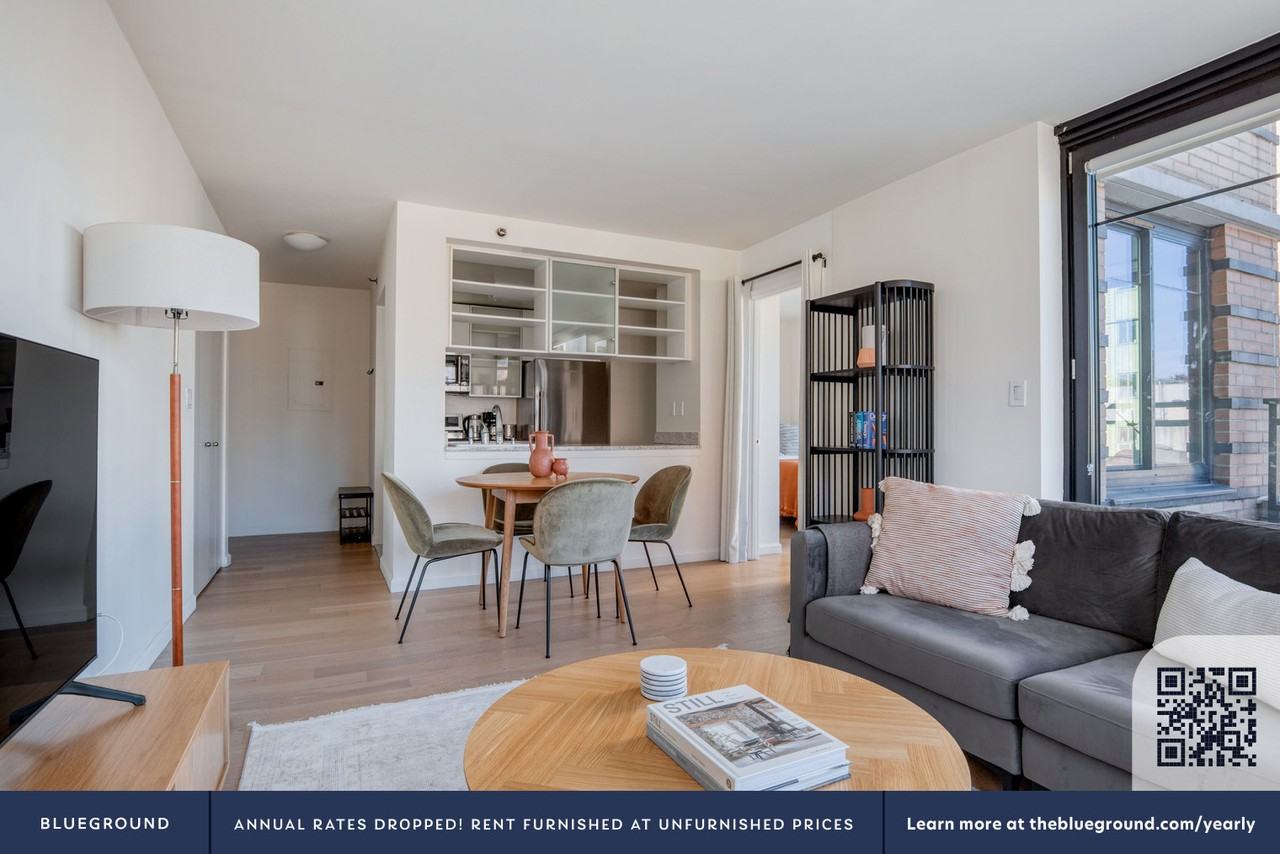 180 West 20th Street - Photo 4 of 50