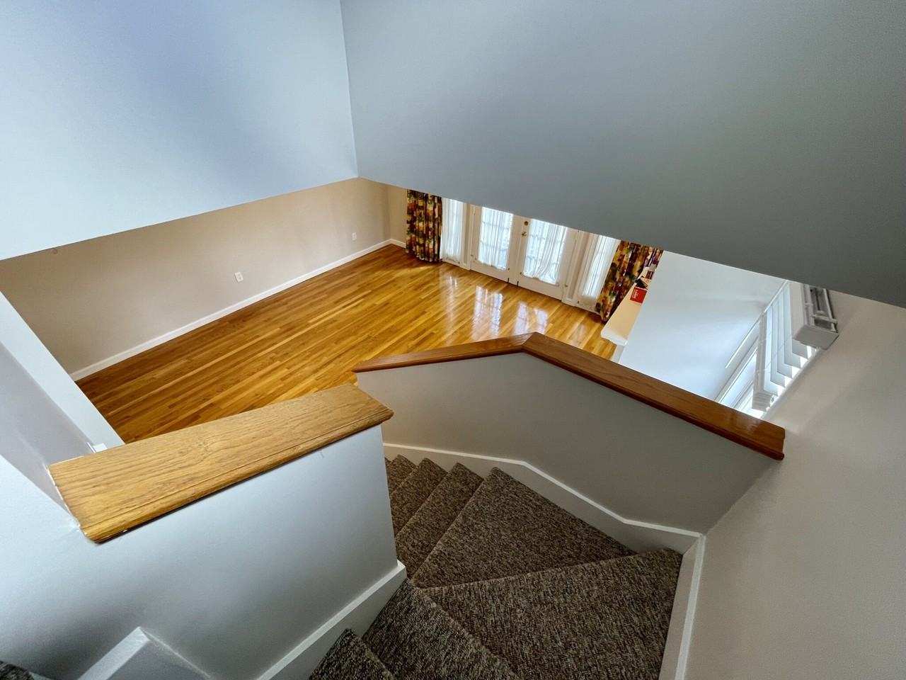 36 Cummings Rd #9 - Photo 4 of 12