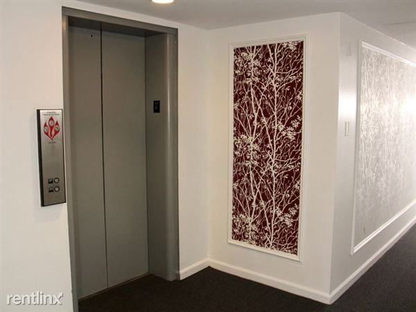 5300 Carriageway Dr - Photo 2 of 10