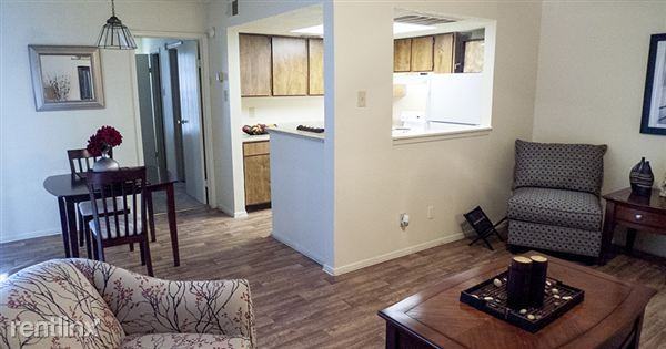 Data @ Prelude - Photo 2 of 11