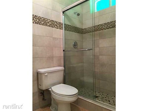 7630 SW 73rd Pl - Photo 3 of 7