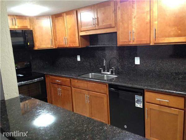 13858 SW 90th Ave - Photo 3 of 8