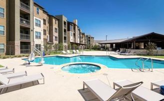 860 Junction Dr #B4 - Photo 1 of 1