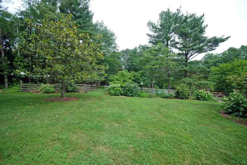 26 Britton Rd - Photo 2 of 25