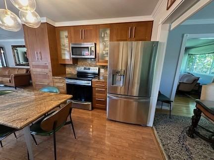 225 W Meadow Dr #NA - Photo 3 of 50