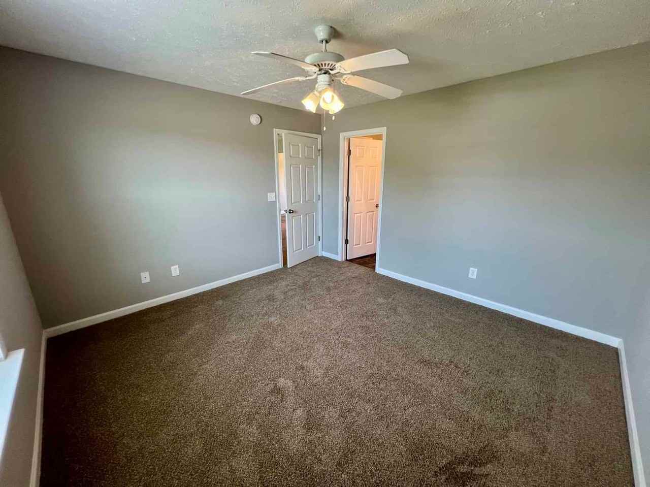 2617 Decatur Ln - Photo 6 of 23