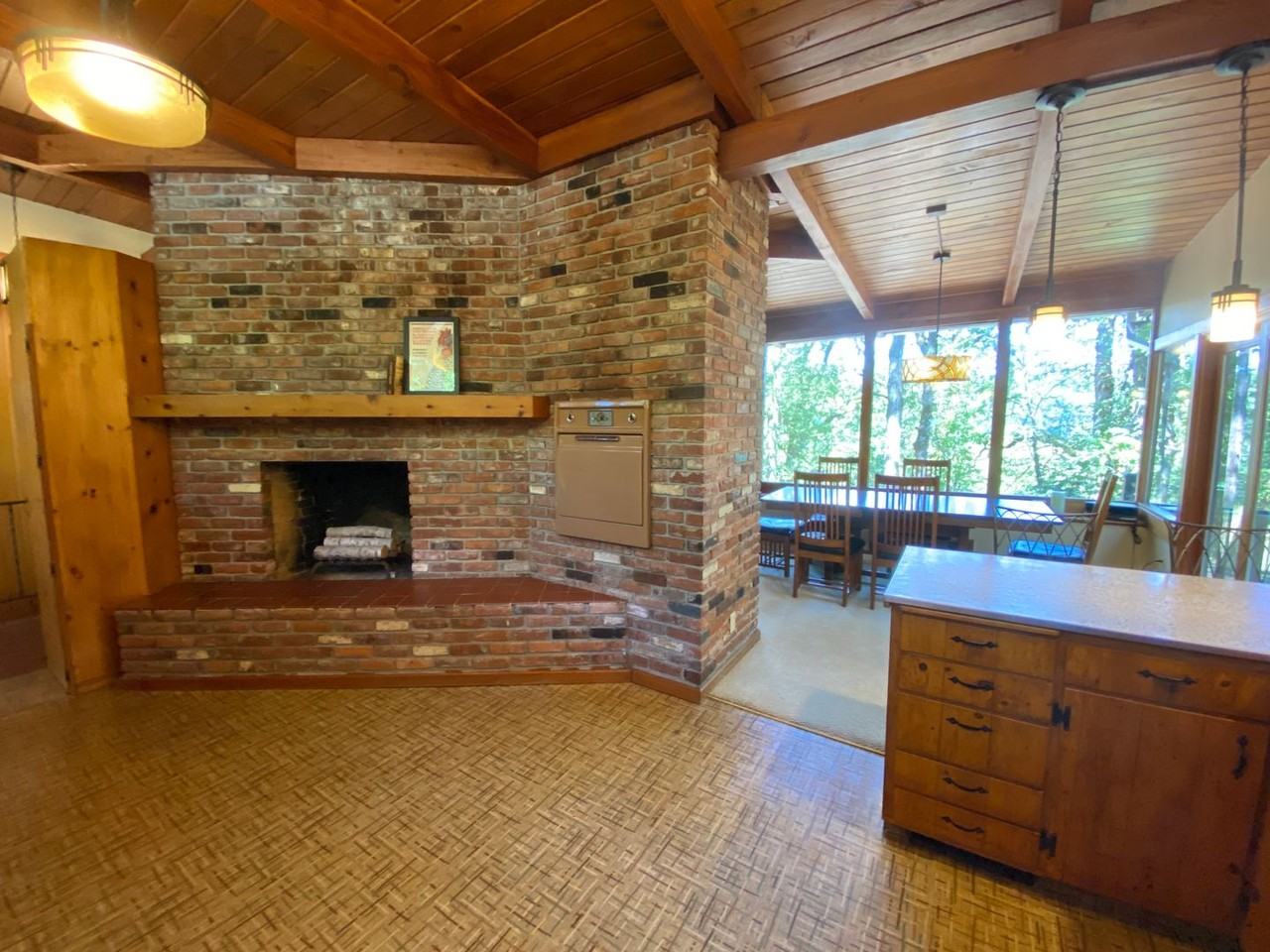 3645 Nw Hayes Ave - Photo 2 of 37