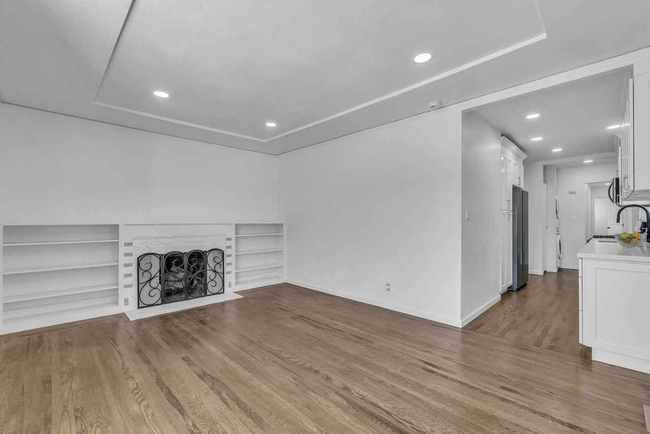 5955 Hayes St - Photo 3 of 9