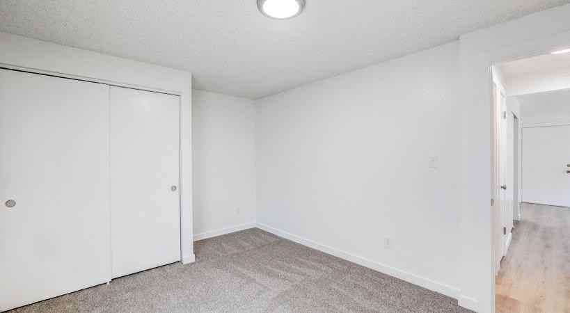 5713 N Garrett St - Photo 2 of 22