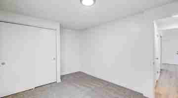 featured image of 5713 N Garrett St