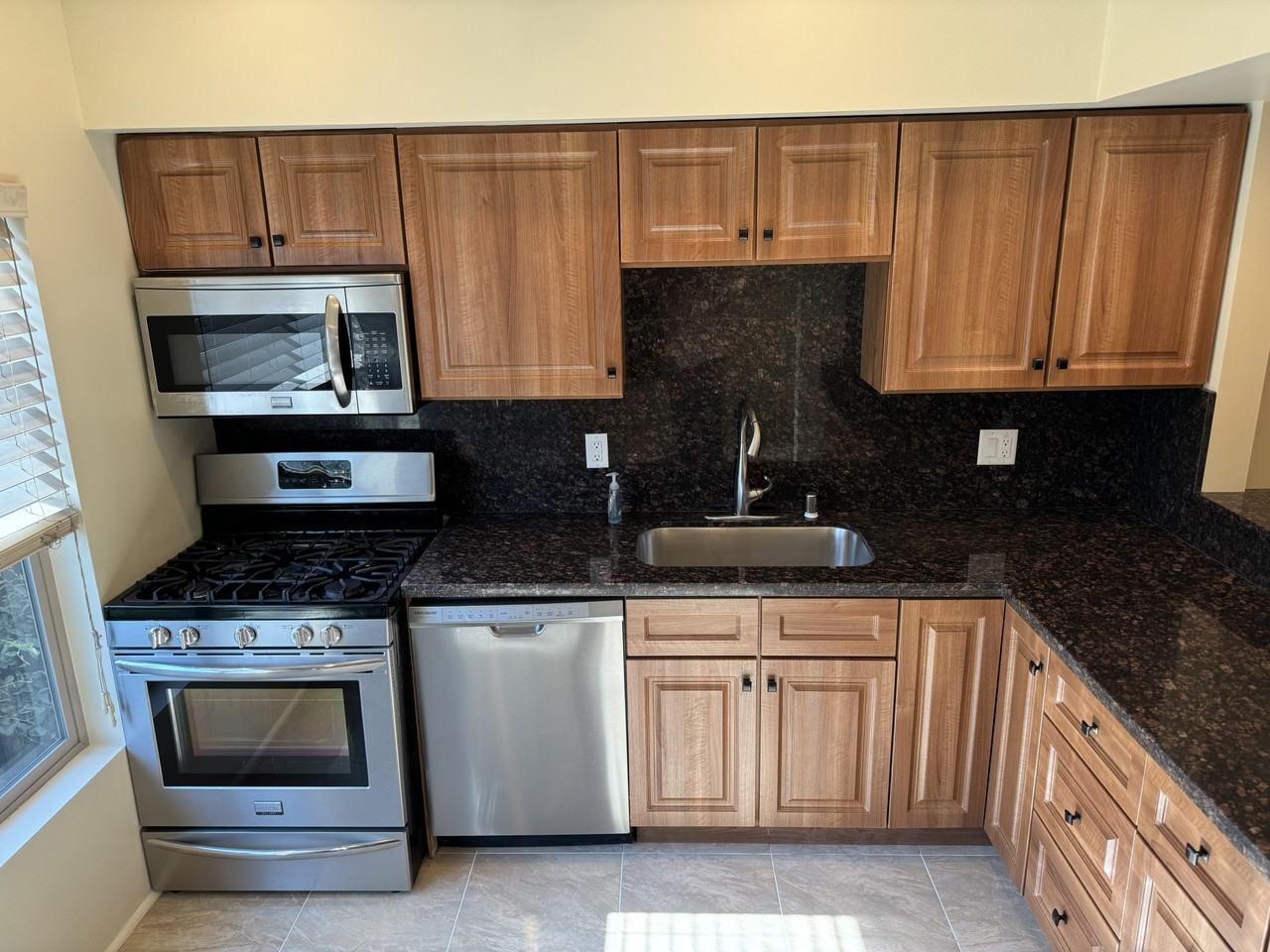 10834 Hortense Street ##2