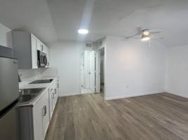 featured image of 875 S Lake Shore Way