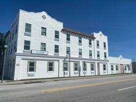 featured image of 2320 N Dixie Hwy