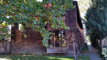 featured image of 808 Queen Ave