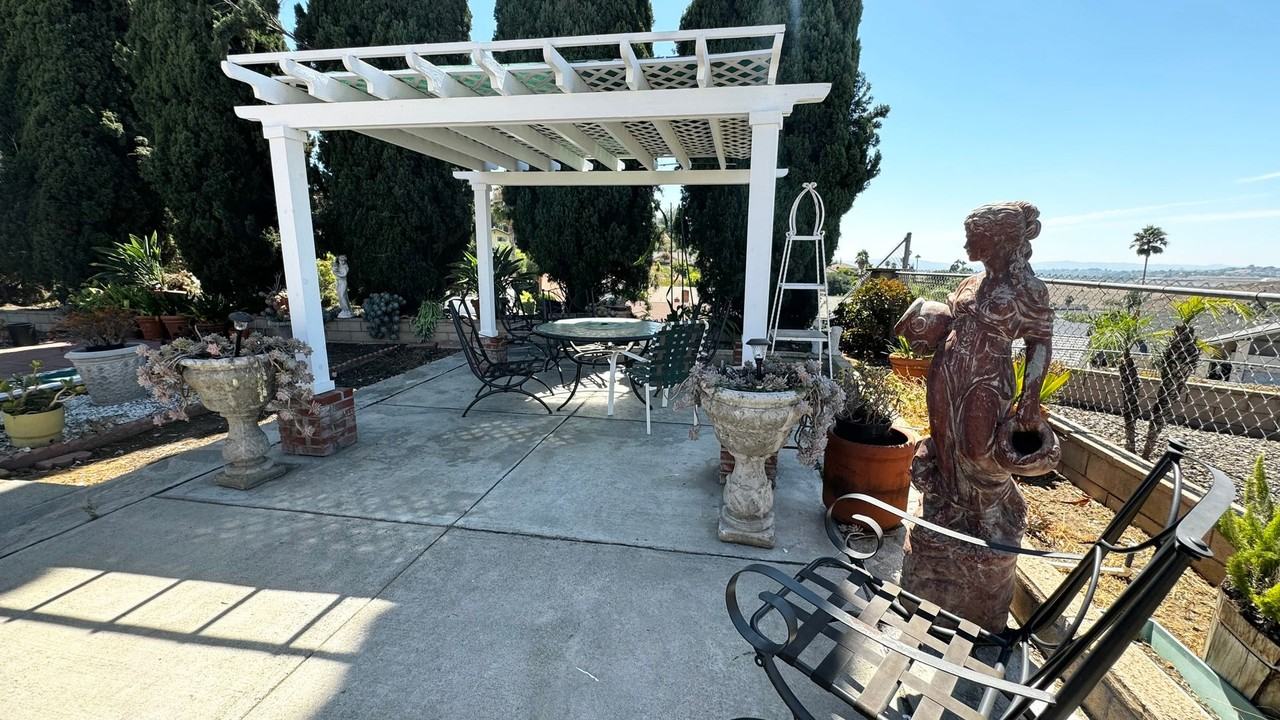 931 Reno Ridge Ln - Photo 2 of 24