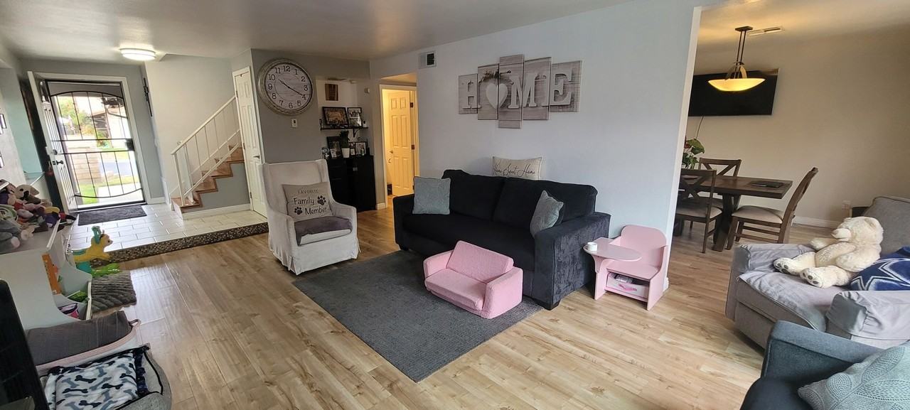 906 Cherrywood Pl - Photo 2 of 24