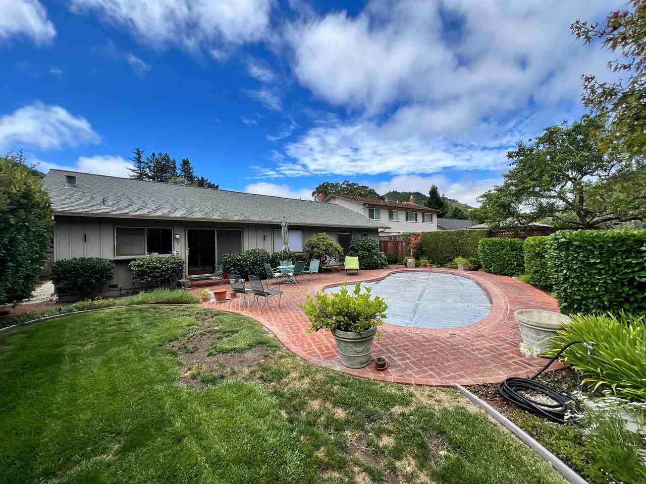 47 Mount Muir Ct - Photo 2 of 22