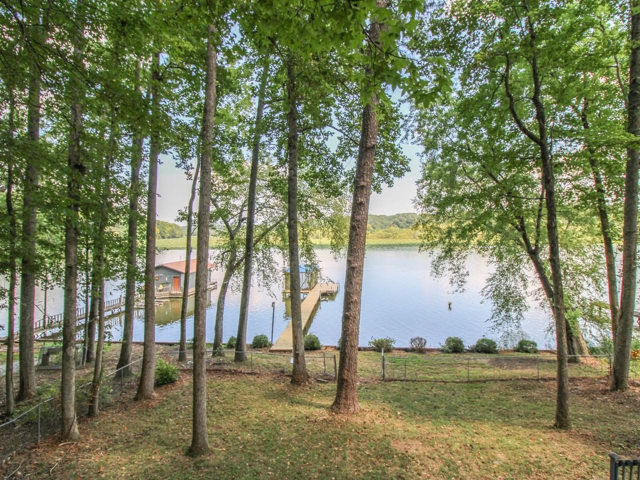 21620 Sugar Creek Estates Rd - Photo 3 of 33