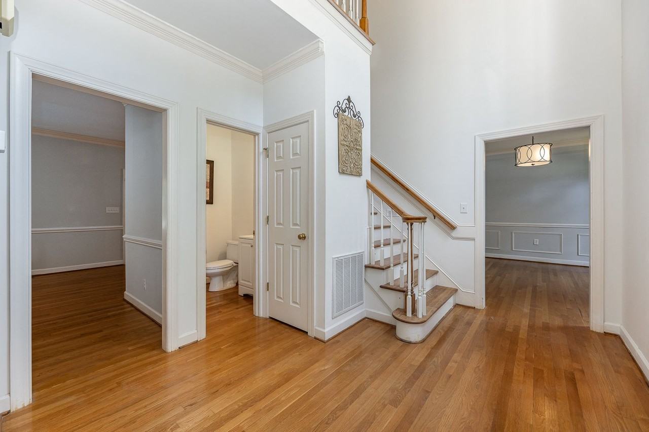 3004 Honor Ct - Photo 3 of 18