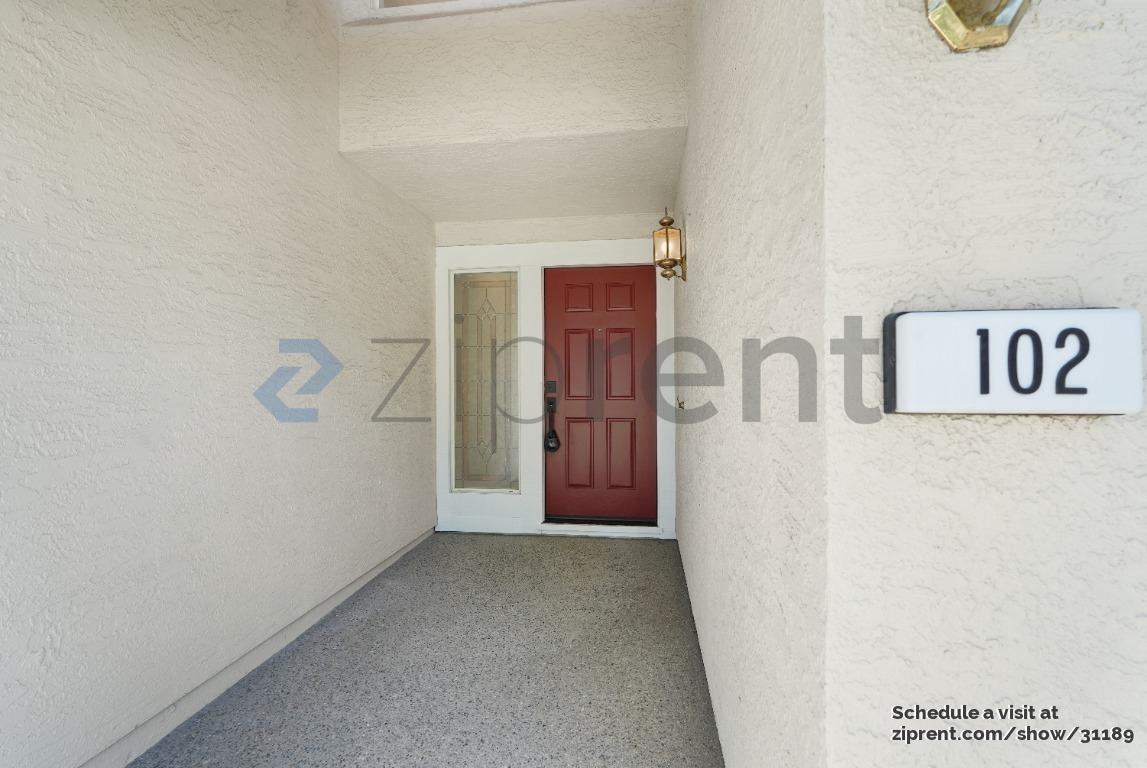 102 Kershaw Ct - Photo 2 of 25