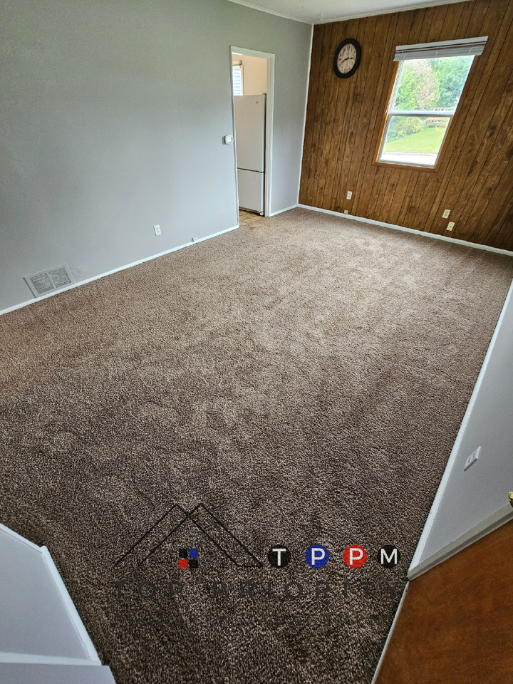 2444 8th Ave Sw - Photo 2 of 18