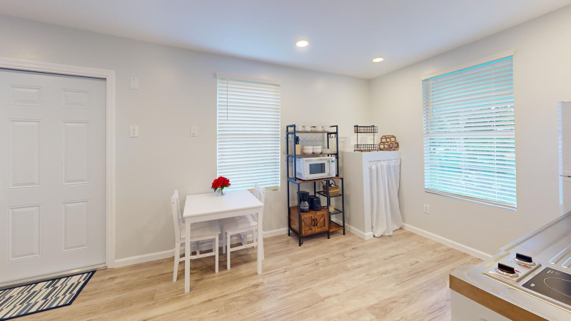 2750 Manorca Ave #C - Photo 2 of 6