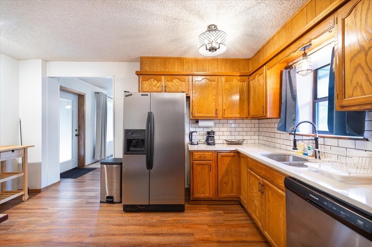 4176 E 33rd St #NA - Photo 5 of 13