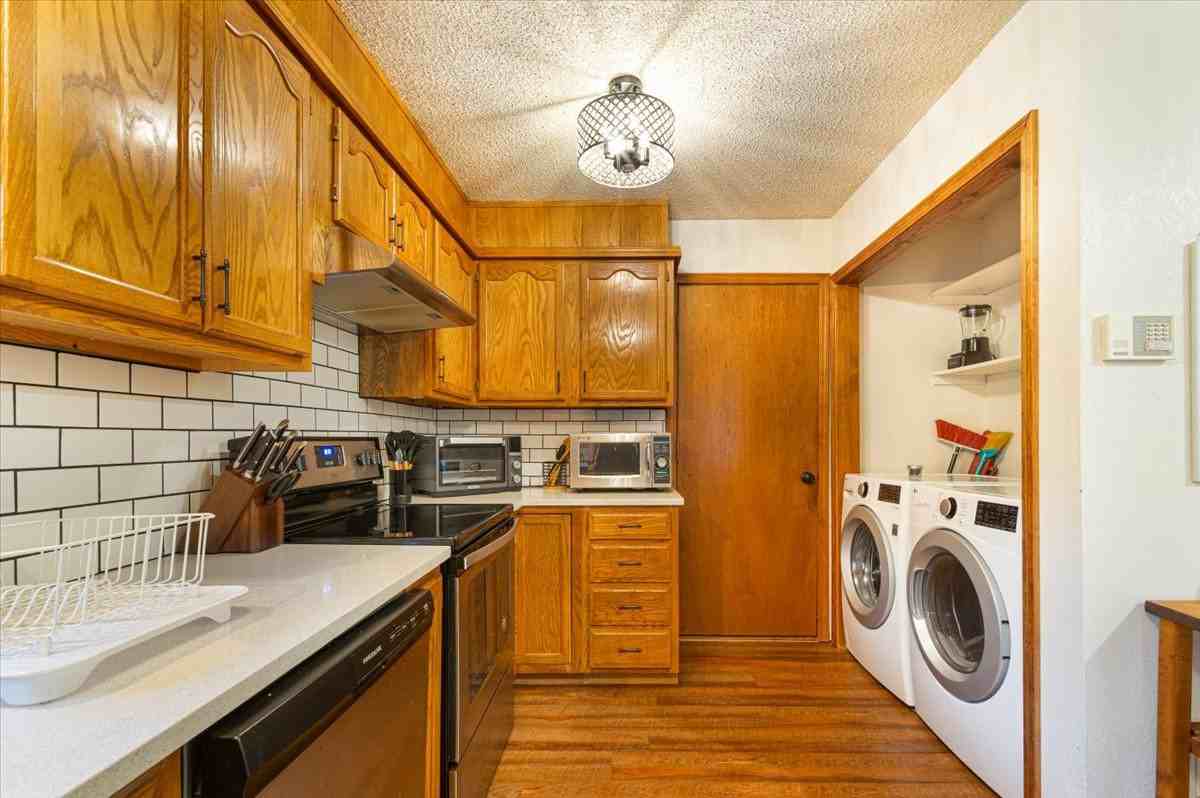 4176 E 33rd St #NA - Photo 6 of 13