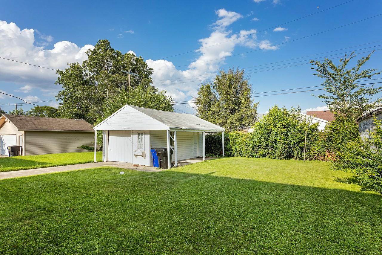 9238 Artesian Street #NA - Photo 5 of 30