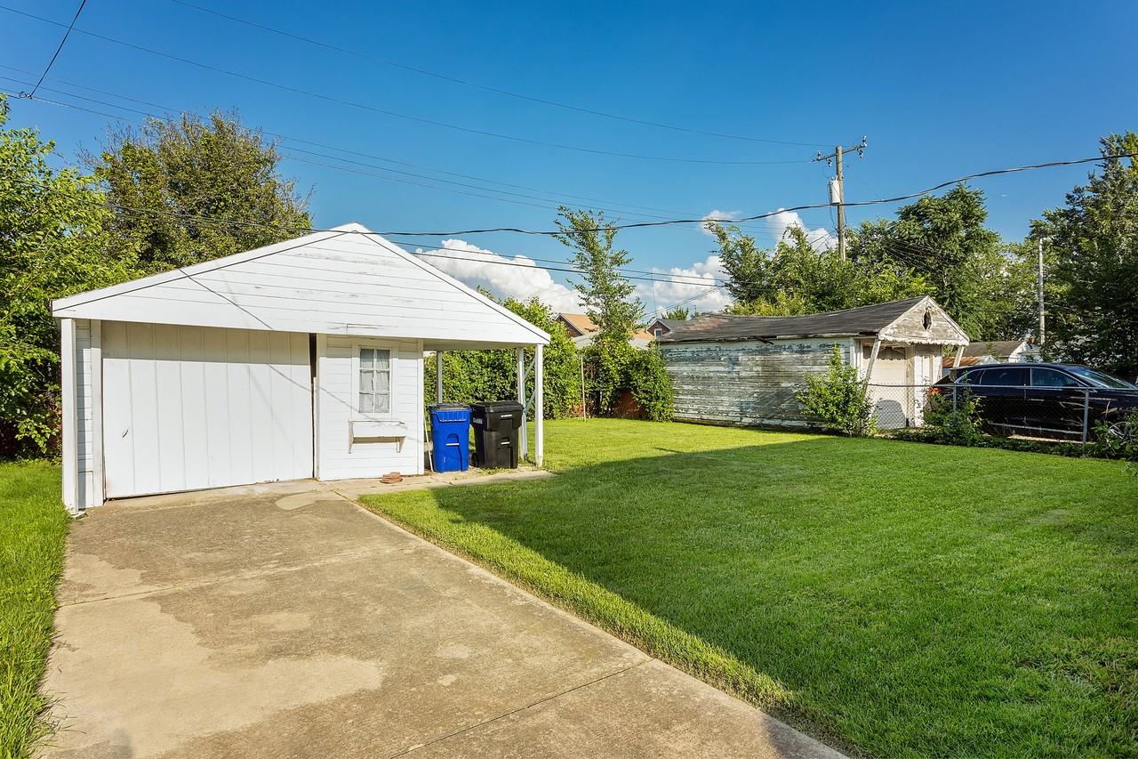 9238 Artesian Street #NA - Photo 7 of 30