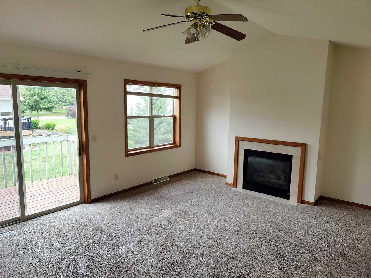 120 Paradise Cir #120 - Photo 2 of 16