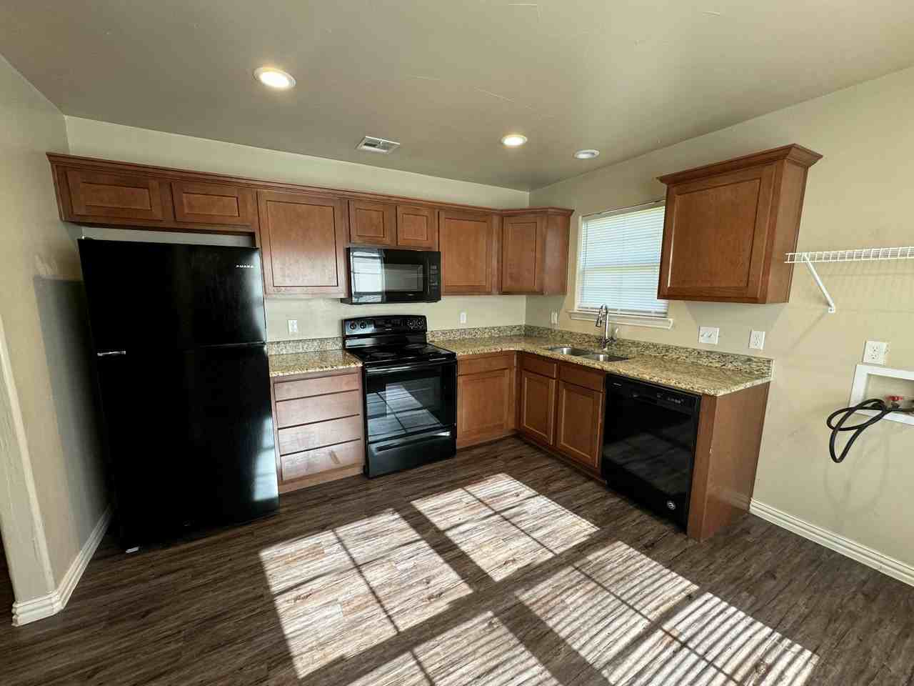 9949 Deborah Ln - Photo 3 of 6