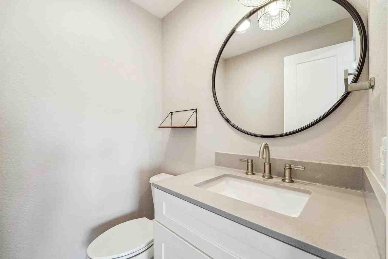374 Gladiola Street - Photo 7 of 25