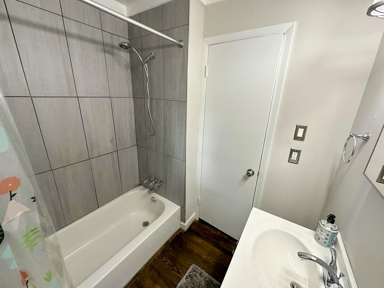 Woodland Dr Nw - Photo 2 of 13