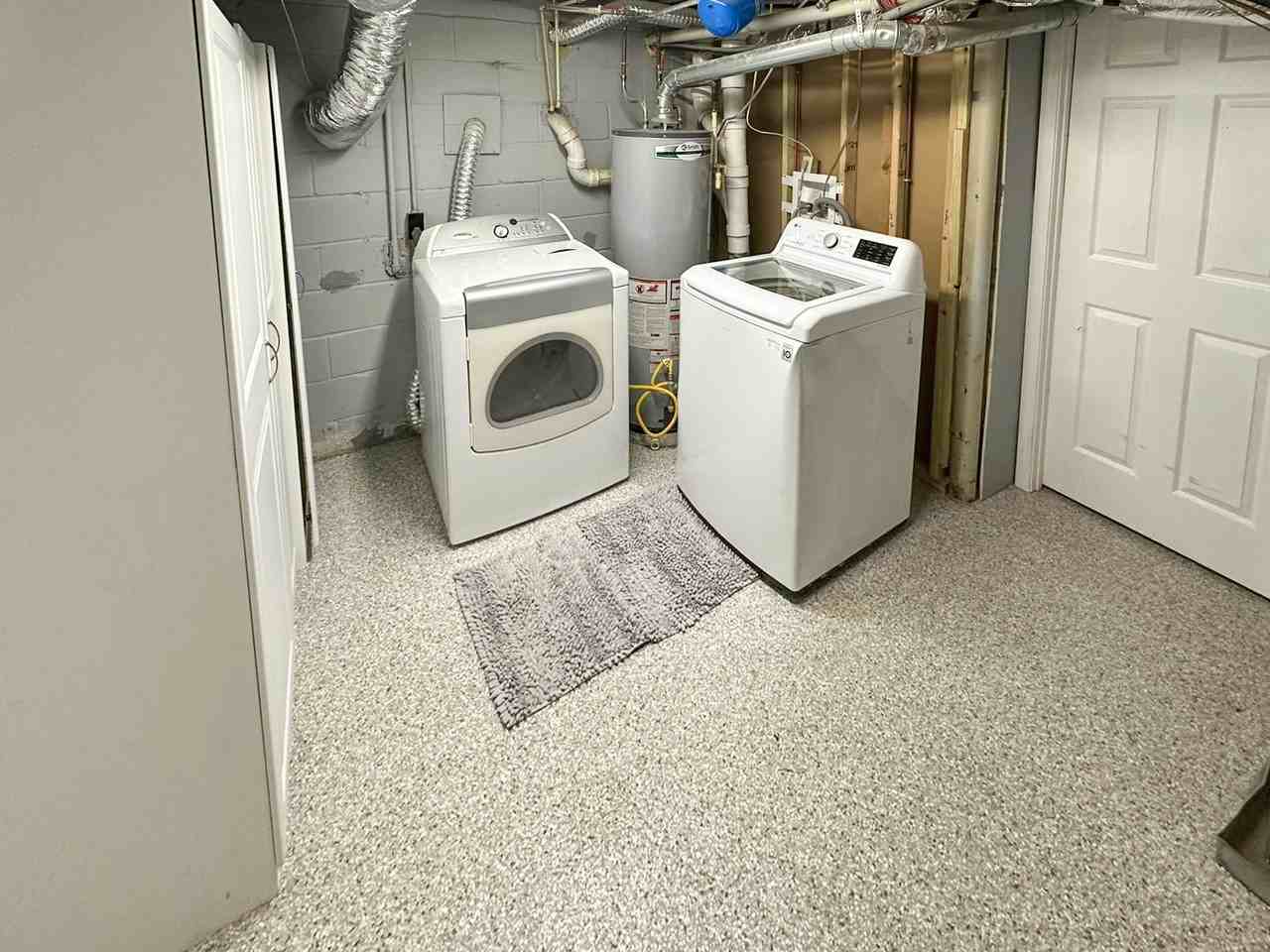 Woodland Dr Nw - Photo 5 of 13