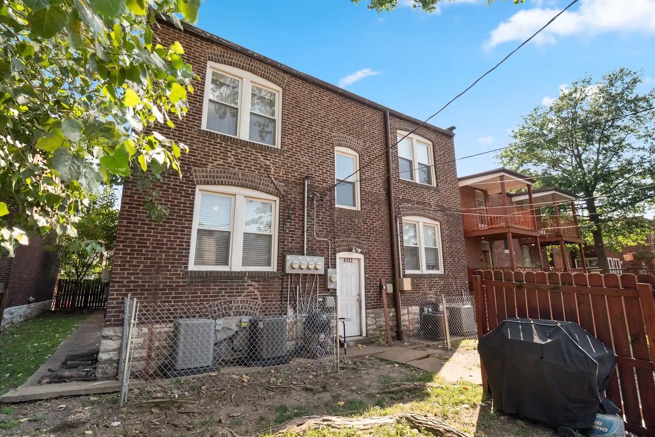 4123 Castleman Ave Apt 1e - Photo 2 of 26