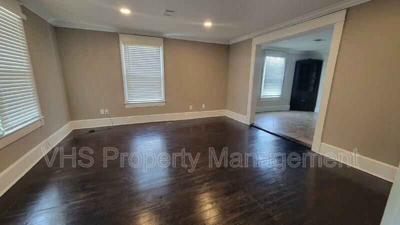 628 Sperryville Pike - Photo 3 of 30