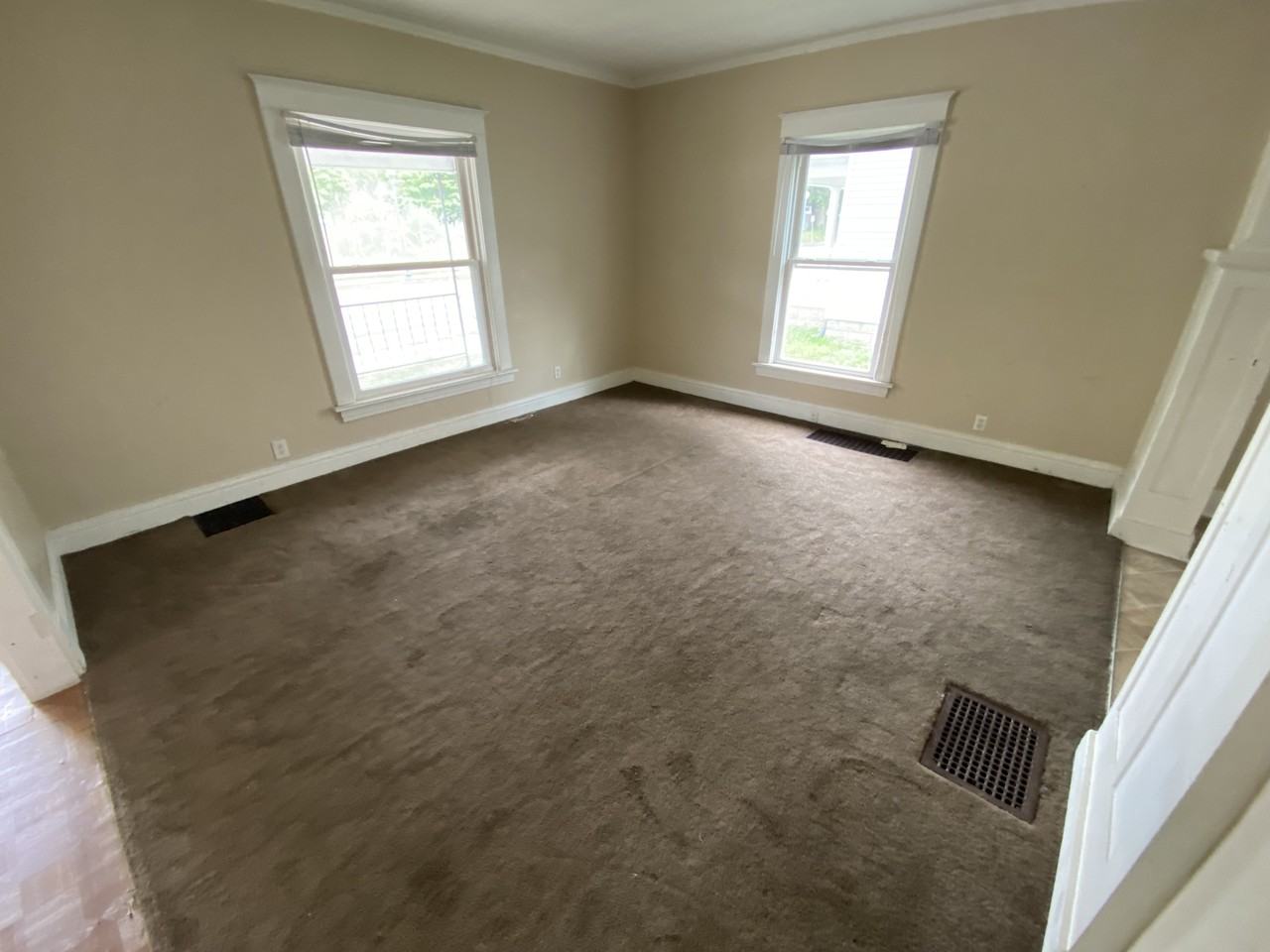 115 S Cedar St #NA - Photo 3 of 14