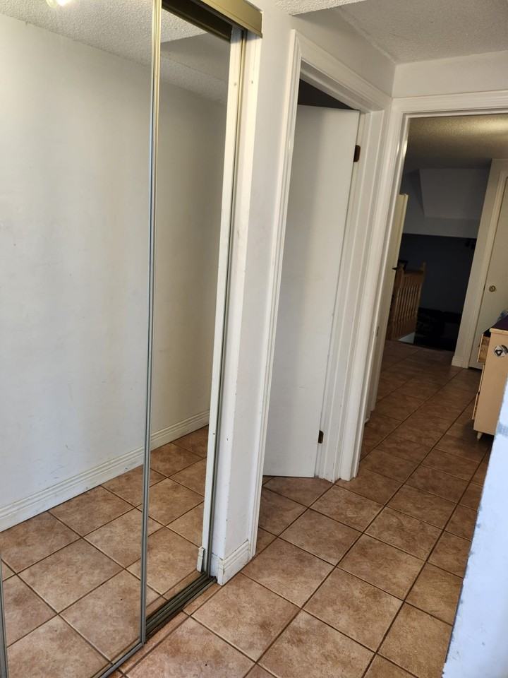 90 Clancy Drive - Photo 4 of 29
