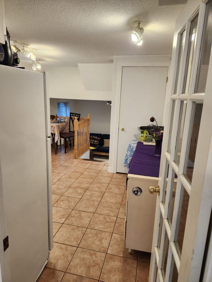 90 Clancy Drive - Photo 6 of 29