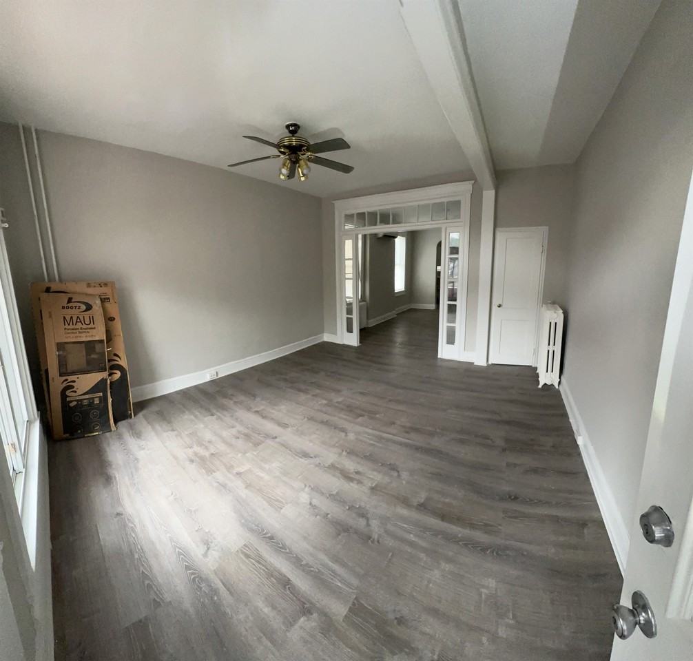 3119 Mcelderry St #1 - Photo 3 of 13