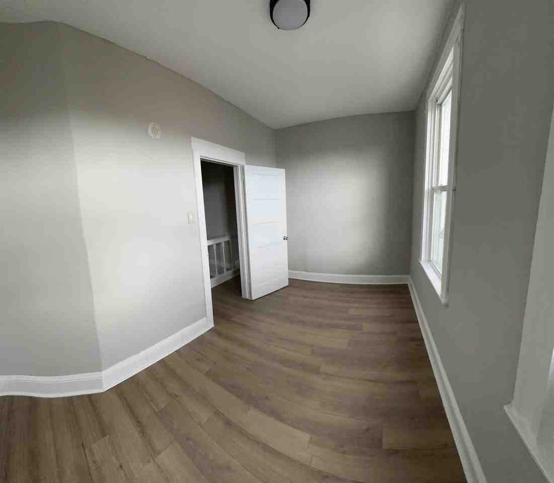 3119 Mcelderry St #1 - Photo 4 of 13