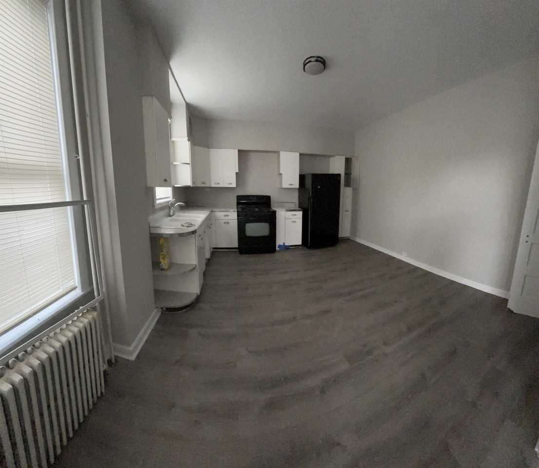 3119 Mcelderry St #1 - Photo 5 of 13