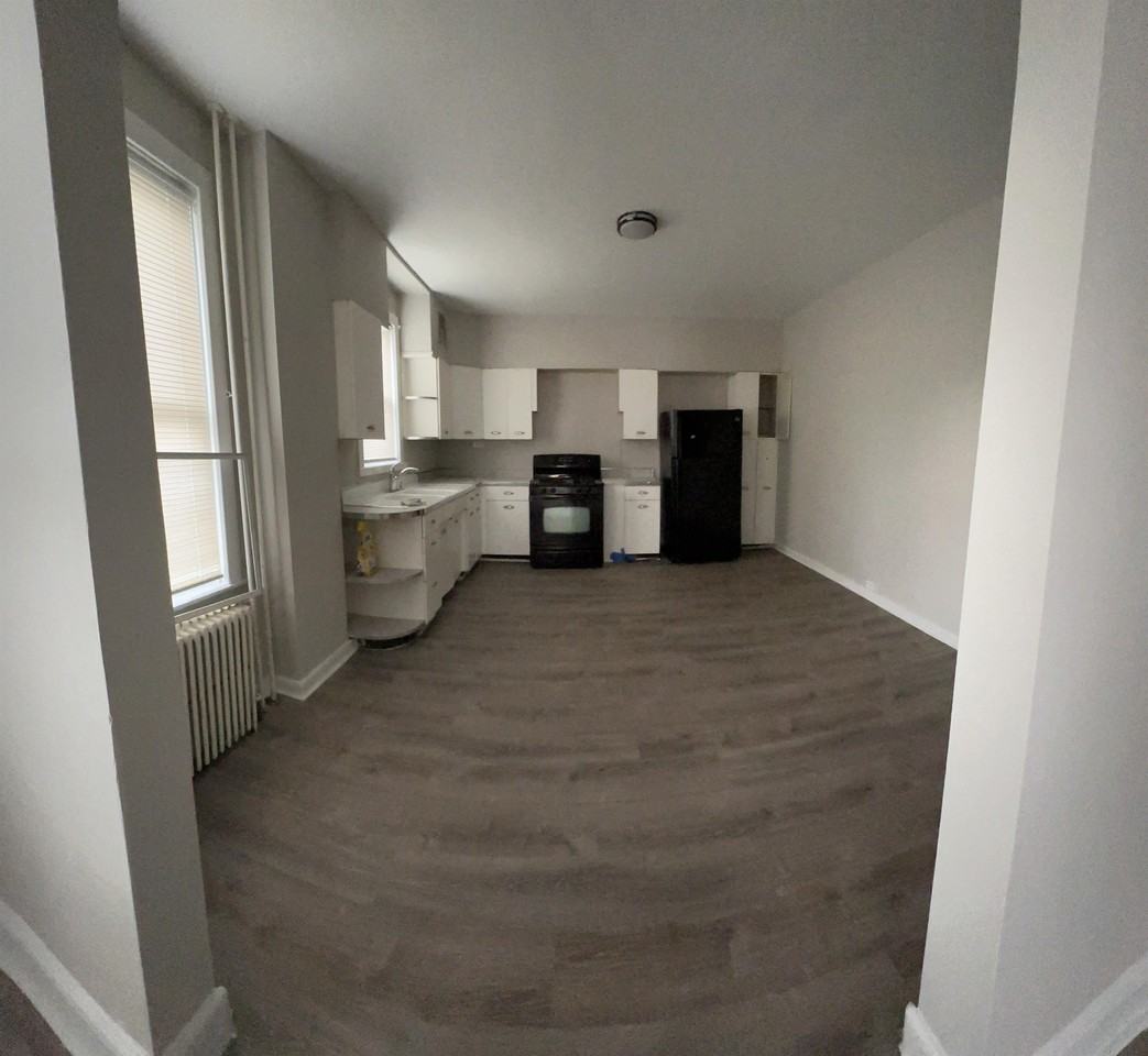 3119 Mcelderry St #1 - Photo 4 of 13