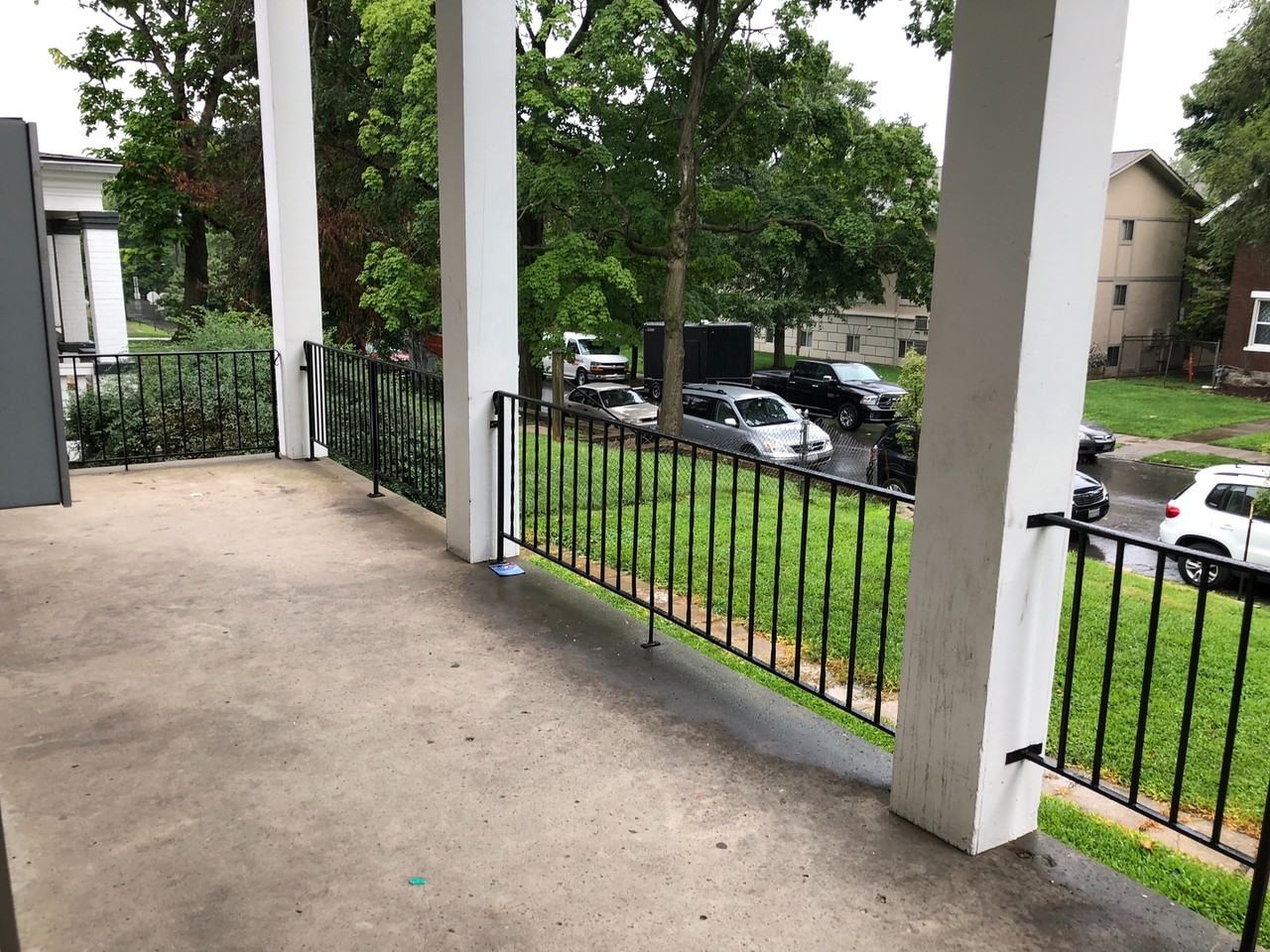 153 E 12th Ave - Photo 2 of 39