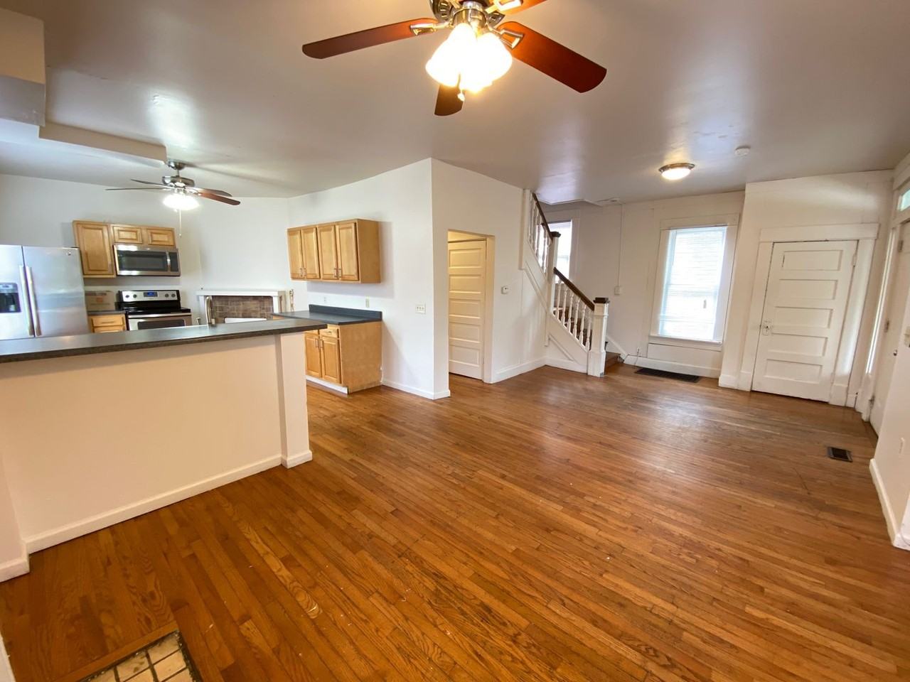 155 E Frambes Ave - Photo 4 of 21